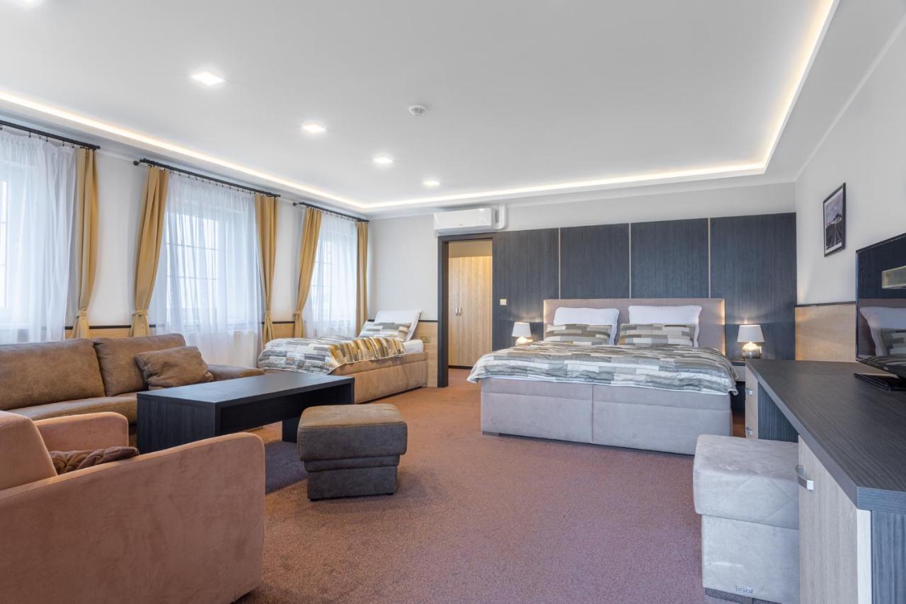 Vinarstvi U Kaplicky Hotel Zajeci ภายนอก รูปภาพ