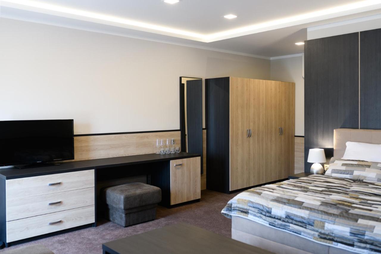 Vinarstvi U Kaplicky Hotel Zajeci ภายนอก รูปภาพ